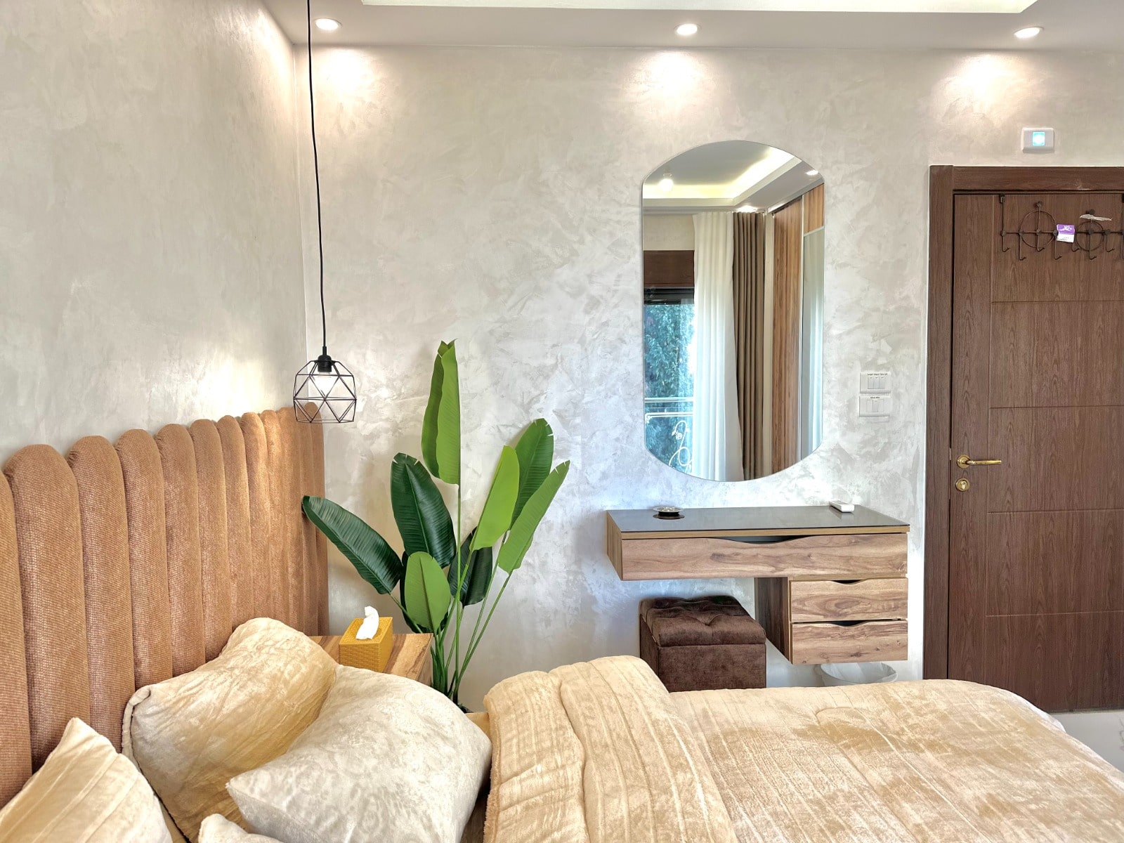 Furnished apartment for rent in downtown Amman - Jabal Amman - Two bedrooms