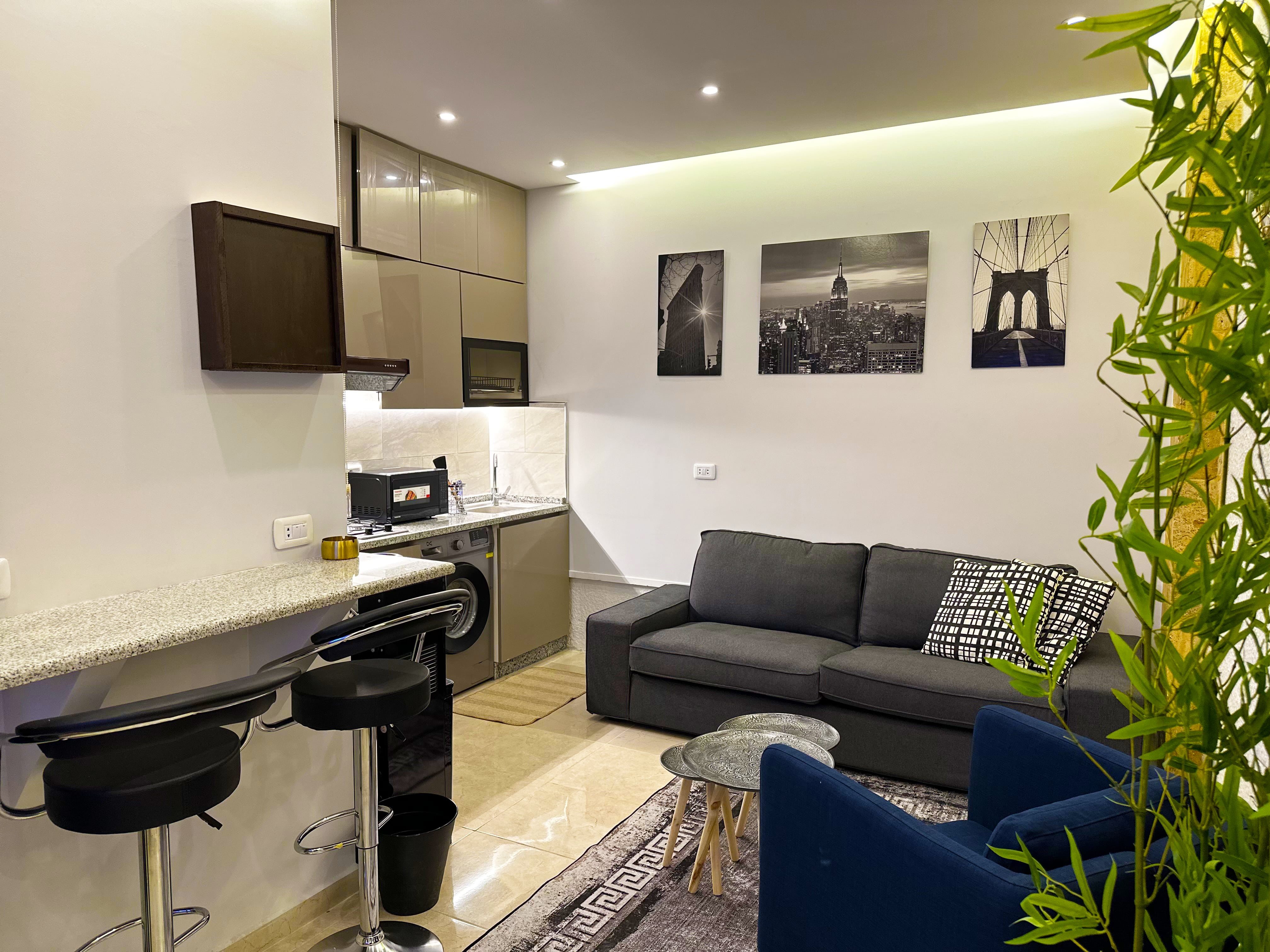 Furnished apartment for rent in Amman - Mecca Street - One room